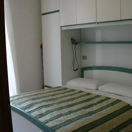 Acacie Adriamare