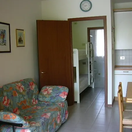 Acacie Adriamare